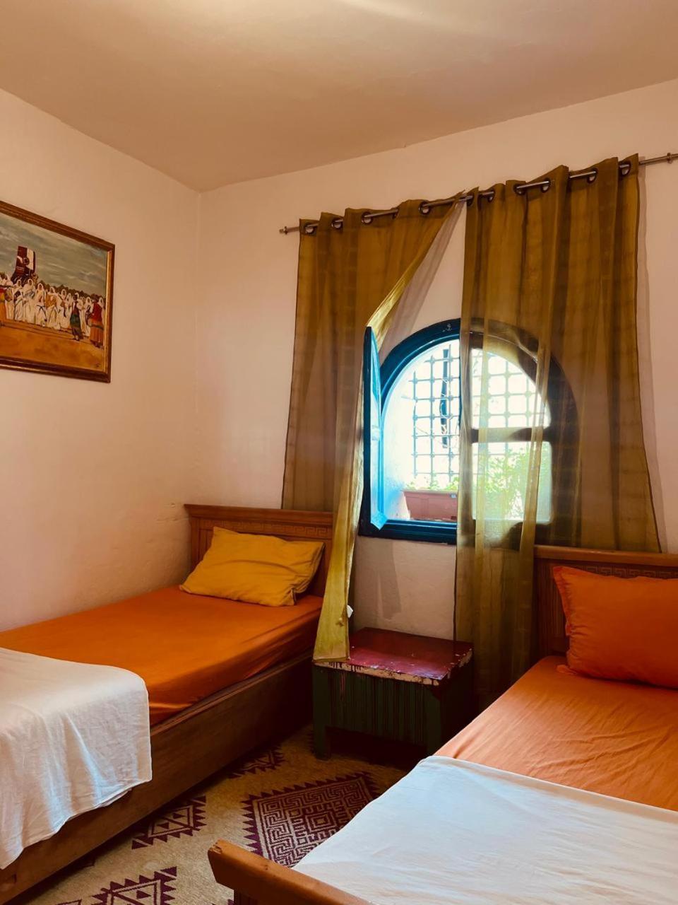 Hotel Dar Kenza Tunisi Esterno foto